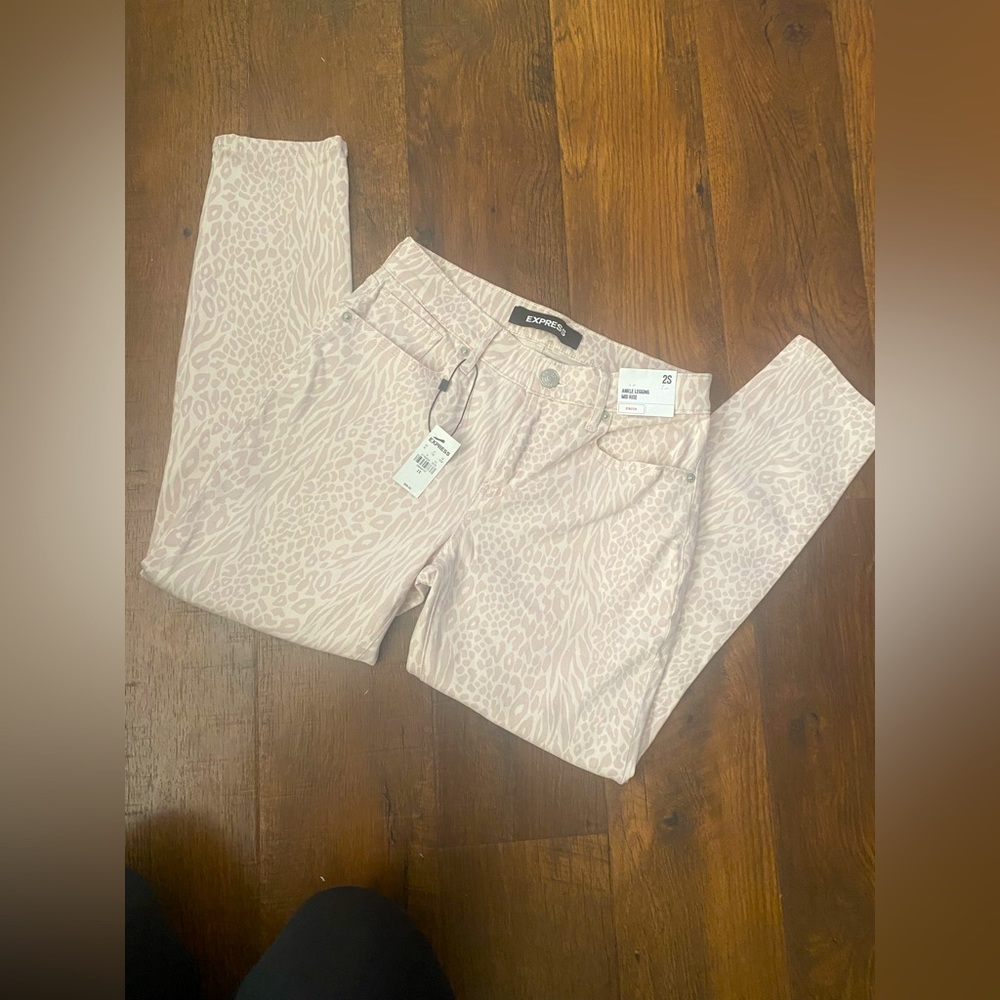 Express ankle leggings